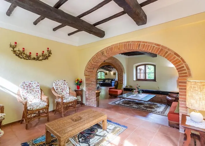 Villa Bramasole Large Private Pool Wifi *