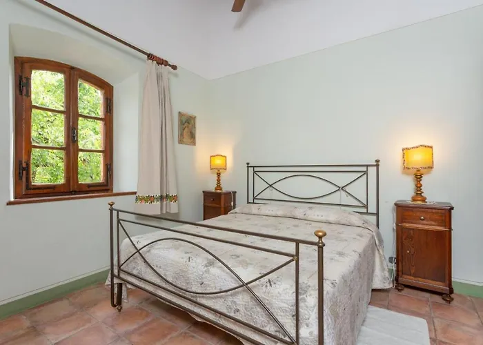 Bramasole Large Private Pool Wifi Villa *