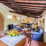 Bramasole Large Private Pool Wifi Вилла